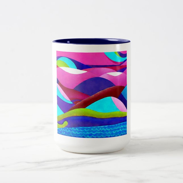 Farbenfrohe Ozeanberge Zweifarbige Tasse (Mittel)