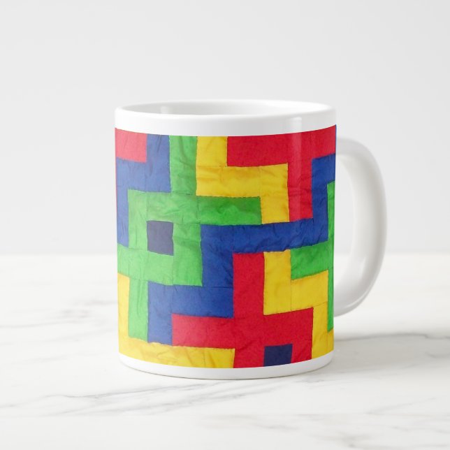 Farbenfrohe Patchwork-Design Jumbo-Kaffee-Tasse Jumbo-Tasse (Vorderseite Rechts)