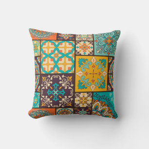 Farbenfrohe Patchwork-islamische Fliese nahtlos Kissen