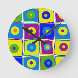 Farbenfrohe Polka Dots & Squares Kunstschloss Runde Wanduhr