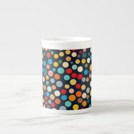 Farbenfrohe Polka Punkte auf dunklem Hintergrund Prozellantasse