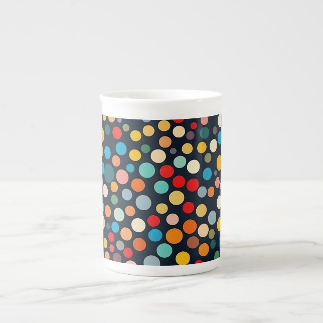 Farbenfrohe Polka Punkte auf dunklem Hintergrund Prozellantasse (Vorderseite)