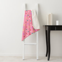 Farbenfrohe Polka Punkte auf Rosa Sherpadecke