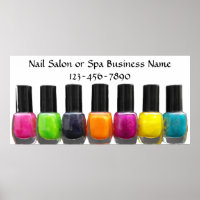 Farbenfrohe polnische Nagelflaschen, Nagelstudio