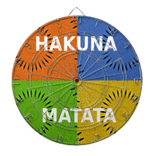 Farbenfrohe Pop-Art-Collage und "Hakuna Matata"-Bo Dartscheibe