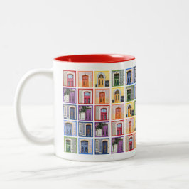 Farbenfrohe portugiesische Türe Regenbogenkaffee T Zweifarbige Tasse
