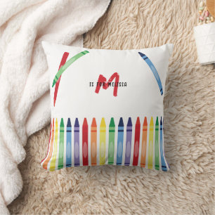 Farbenfrohe Rainbow Crayons Niedlich Monogram Kissen