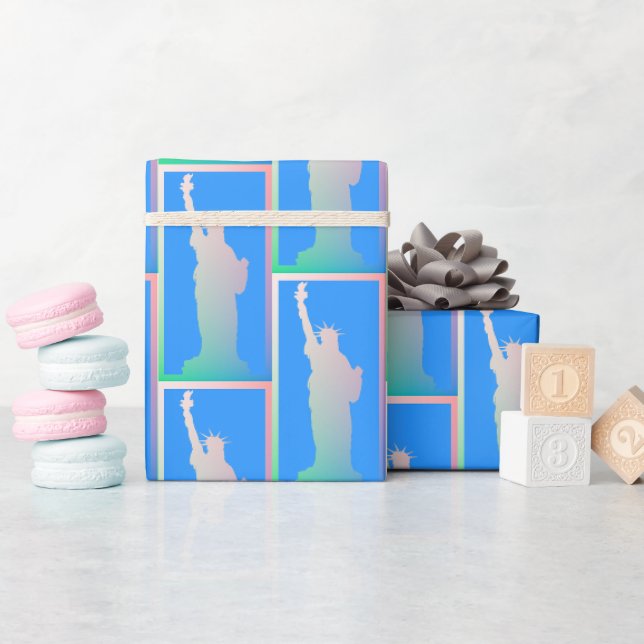 Farbenfrohe Regenbogenstatue von Liberty New York  Geschenkpapier (Babyparty)
