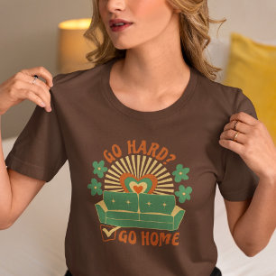 Farbenfrohe Retro Introvertierte Antisocial go har T-Shirt