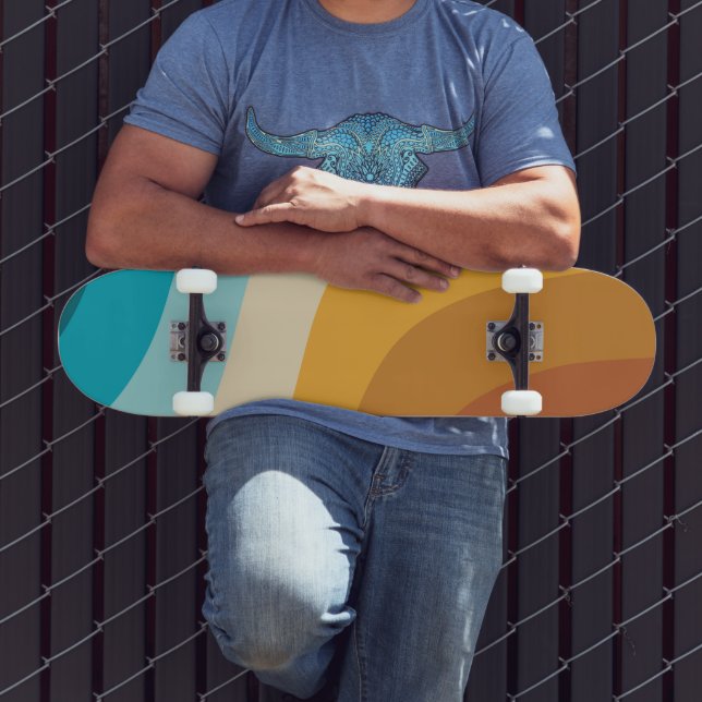 Farbenfrohe Retro-Regenbogen-Abstrakte Wellen Skateboard (Außenbereich 3)