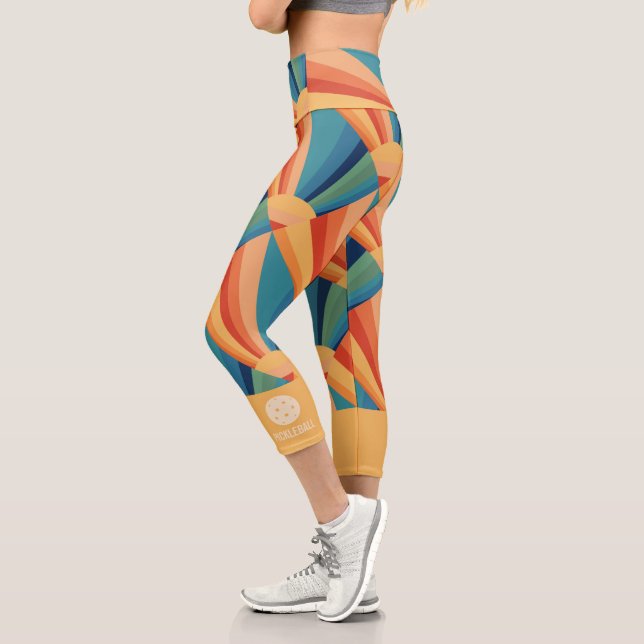 Farbenfrohe Retro-Regenbogen Sunbury Custom Pickle Capri Leggings (Links)