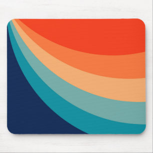 Farbenfrohe Retro-Sonnenstrahlen Mousepad