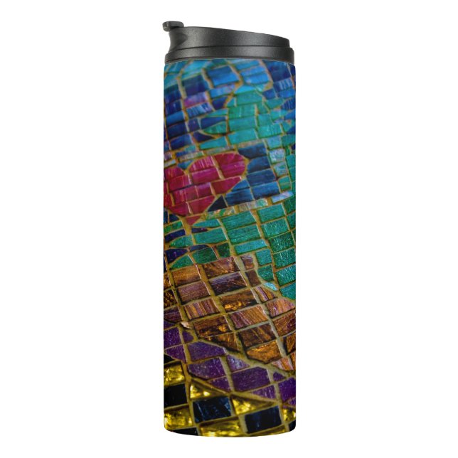 Farbenfrohe Rotes Herz Mosaik Thermosbecher (Nach rechts gedreht)