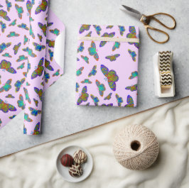 Farbenfrohe Schmetterlinge auf Baby Pink - anpassb Geschenkpapier