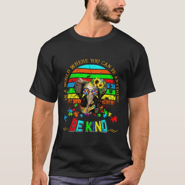 Farbenfrohe Sonnenblumen Elefantenautismus Bewusst T-Shirt (Vorderseite)