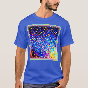 Farbenfrohe Sterne in blauem Himmel. Jetzt kaufen T-Shirt