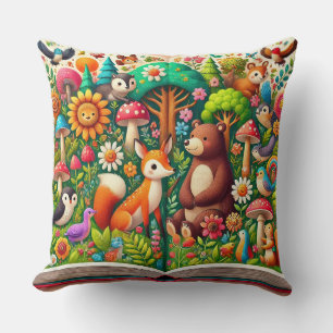 Farbenfrohe Storybook Illustration von Waldtieren Kissen