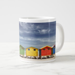 Farbenfrohe Strandhäuser Muizenberg, Südafrika Jumbo-Tasse