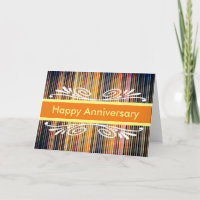 Farbenfrohe Streifen Orange Abzeichen Happy Jubilä