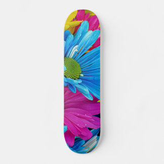 Farbenfrohe Tische Skateboard