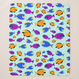 Farbenfrohe tropische Fischmuster im Blauen Meer Sherpadecke
