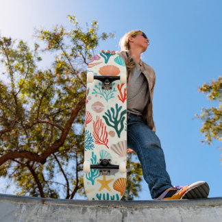 Farbenfrohe tropische Sommerkoralle Seashell Skateboard