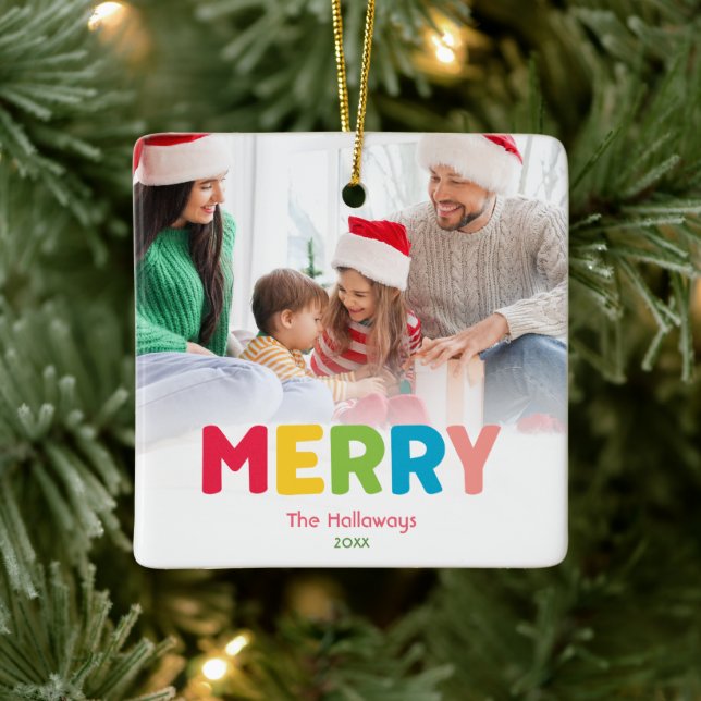 Farbenfrohe und fröhliche Keramik Keramikornament (Baum)