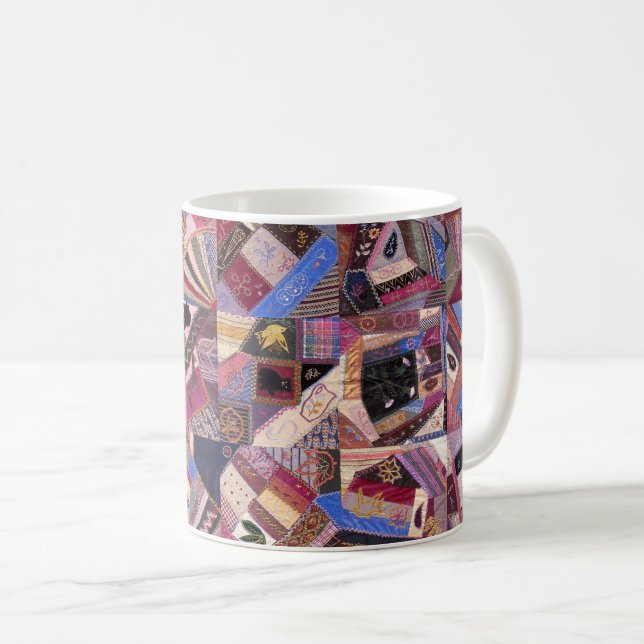 Farbenfrohe Vintage Crazy Quilt Kaffeetasse (VorderseiteRechts)