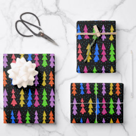 Farbenfrohe Weihnachtsbäume auf schwarz Geschenkpapier Set