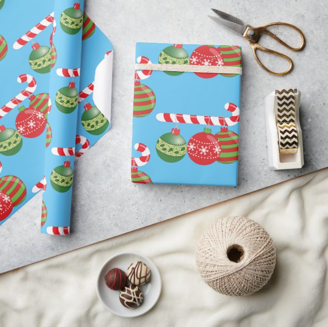 Farbenfrohe Weihnachtscanes & Ornamente Geschenkpapier (Kunsthandwerk)