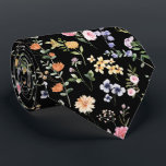 Farbenfrohe Wildblume Wiese Frühjahr Blumengarten Krawatte<br><div class="desc">Schönes boho-inspiriert Design mit fröhlichen Aquarellfarben-Wildblumen in verschiedenen Farbtönen wie Rosa,  Lavendel,  Gelb,  Blau und Grün.</div>