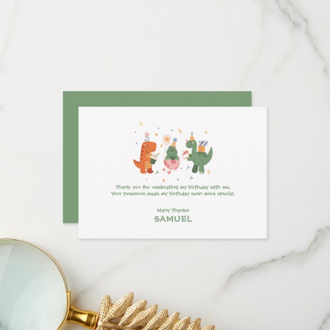 Farbenfroher Childish Dinosaurier-Kindergeburtstag Dankeskarte (Vorderseite/Rückseite Beispiel)