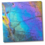 Farbenfroher Marmorstein Fliese<br><div class="desc">Atemberaubendes und farbenfroh regenbogenfarbenes Labradoritstein-Foto bildet den perfekten Hintergrund oder Akzent. Das ist eine super Nahe eines natürlichen Labradoritsteins mit Blau, lila, Rosa, Gelb und Grün. Bitte beachten Sie, dass es sich um ein sehr nah aufgestelltes Bild handelt und KEINE scharfen Linien aufweist. Es hat ein bisschen Unschärfe. Trendige moderne...</div>