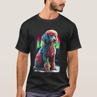 Farbenfroher Pudel Hund Aurora Borealis Winterwald T-Shirt