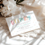 Farbenfroher Regenbogen lasse Party zum Geburtstag<br><div class="desc">lasse Party bunten Regenbogenflecken und Streifen Geburtstagseinladung. Ideale geschlechtsneutrale Geburtstagsparty einladen. Mit seinem fröhlichen,  farbenfrohen Design mit Streifen und Polka-Punkten ist dieser zeitlose Klassiker sicher,  gut in Ihr Party aussehen. Teil einer kodierenden Konstruktion.</div>
