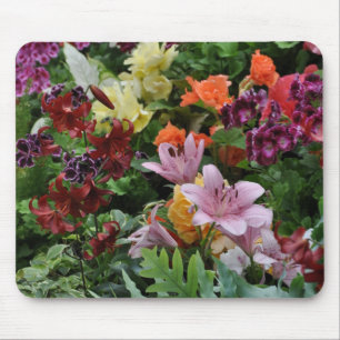 Farbenfroher tropischer Garten Mousepad