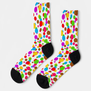 Farbenfroher weißer Hintergrund mit Polka-Punkten Socken