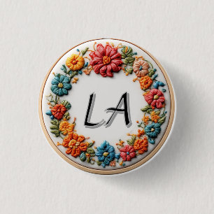 Farbenfrohes besticktes Alphabet-Design Button
