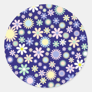 Farbenfrohes Blumenmuster auf navyblau, Runder Aufkleber