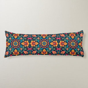 Farbenfrohes Boho-Blumenmuster Elegante Symmetrie Seitenschläferkissen