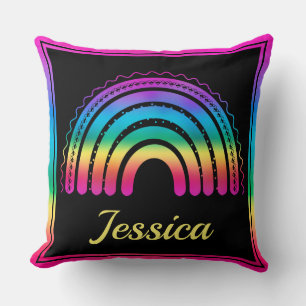Farbenfrohes Boho-Regenbogen Kissen