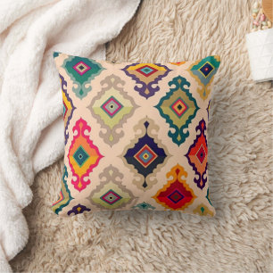 Farbenfrohes geometrisches Ikat-Wurfkissen Kissen