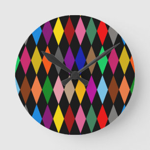 Farbenfrohes Harlequin-Diamanten-Design Schwarz Runde Wanduhr