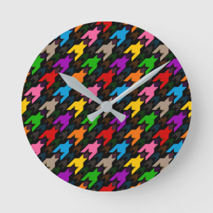 Farbenfrohes Houndstooth-Muster Schwarz Runde Wanduhr