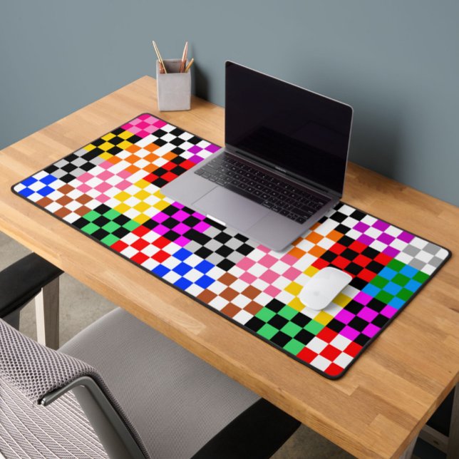 Farbenfrohes Patchwork Karomuster Design  Schreibtischunterlage (Von Creator hochgeladen)