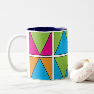 Farbenfrohes Quadrat Dreieck Geometrisch Zweifarbige Tasse