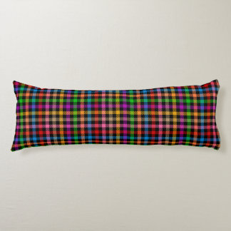 Farbenfrohes Regenbogen-Gingham-Karo-Design - Schw Seitenschläferkissen