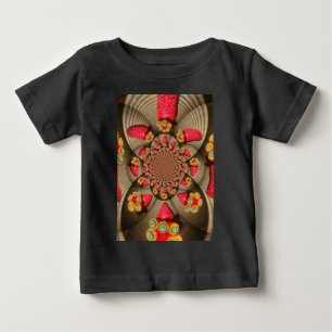 Farbenfrohes rotes Entzücken: Erdbeer-Kaleidoskop- Baby T-shirt