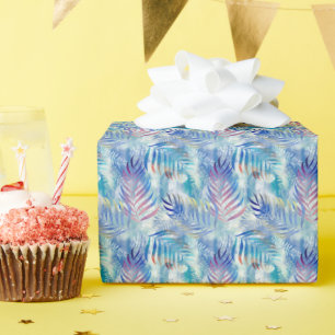 Farbenfrohes tropisches Muster mit Palmwedeln. Geschenkpapier