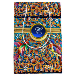 FARBHAFTE VÖGEL UND BLUE GEM MONOGRAM WIRBEL MITTLERE GESCHENKTÜTE